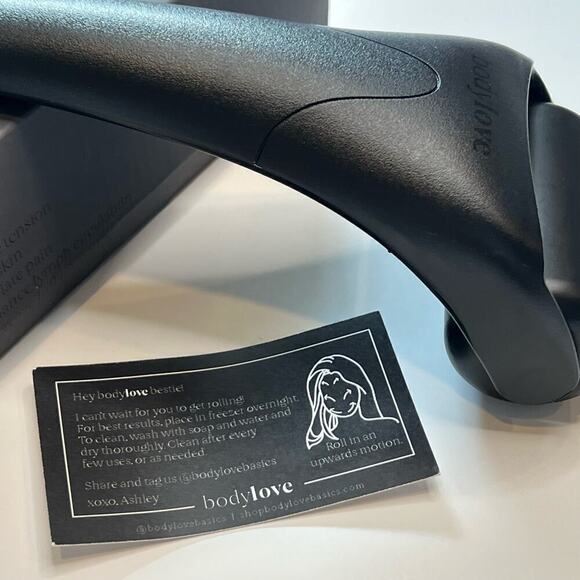 The BodyLove Ice Roller NWT - Refresh, Relieve, Radiate - Picture 6 of 12